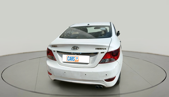 2015 Hyundai Verna FLUIDIC 1.6 CRDI SX, Diesel, Manual, 1,30,166 km, exterior