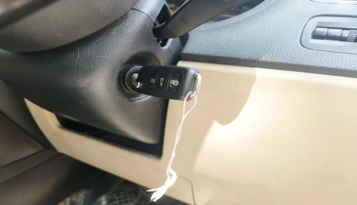 2018 Skoda Rapid AMBITION 1.5 TDI, Diesel, Manual, 1,21,807 km, interior