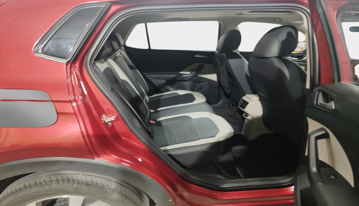 2022 Volkswagen TAIGUN TOPLINE 1.0 TSI AT, Petrol, Automatic, 46,231 km, interior