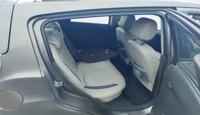 2012 Chevrolet Beat LT DIESEL, Diesel, Manual, 1,00,985 km, interior