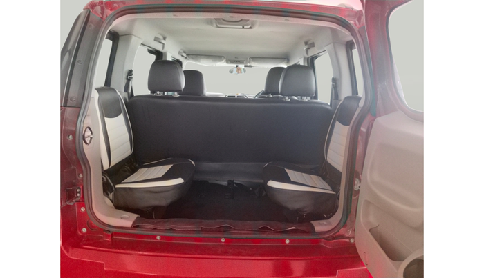 2017 Mahindra TUV300 T8, Diesel, Manual, 47,568 km, exterior