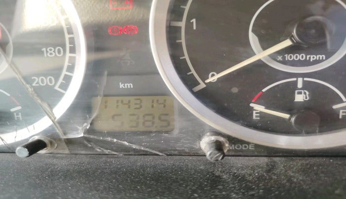 2013 Tata Safari Storme 2.2 LX 4X2, Diesel, Manual, 1,37,813 km, interior