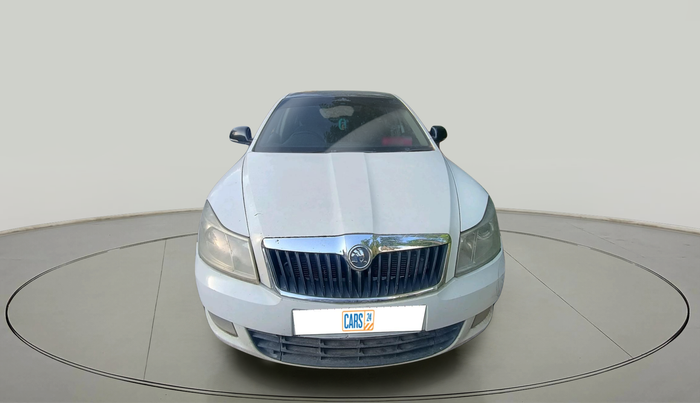 2010 Skoda Laura AMBIENTE 2.0 TDI CR MT, Diesel, Manual, 1,10,117 km, exterior