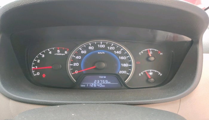 2014 Hyundai Grand i10 MAGNA 1.1 CRDI, Diesel, Manual, 1,12,640 km, interior