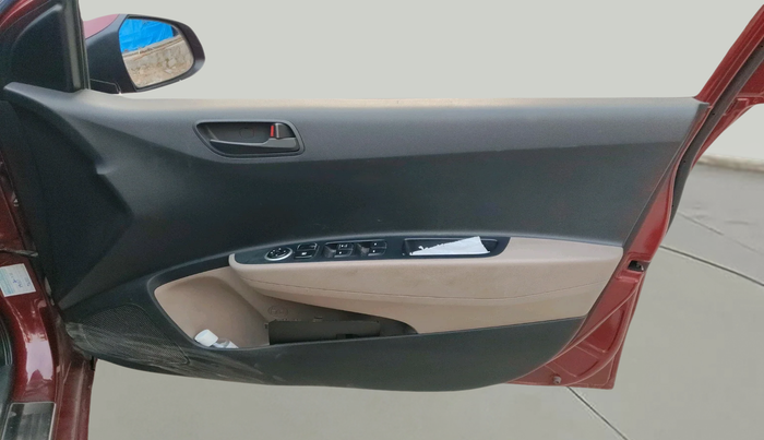 2014 Hyundai Grand i10 MAGNA 1.1 CRDI, Diesel, Manual, 1,12,640 km, interior