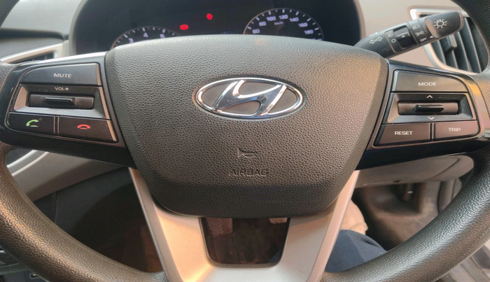 2018 Hyundai Creta SX PLUS 1.6 PETROL, Petrol, Manual, 31,565 km, interior