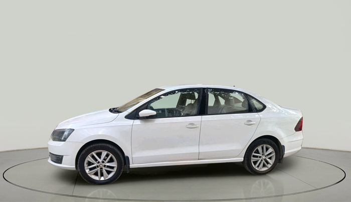 2017 Skoda Rapid STYLE 1.6 MPI, Petrol, Manual, 91,104 km, exterior