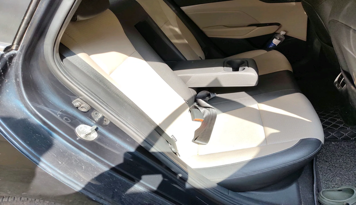 2022 Hyundai Verna SX (O) 1.5 VTVT IVT, Petrol, Automatic, 33,547 km, interior