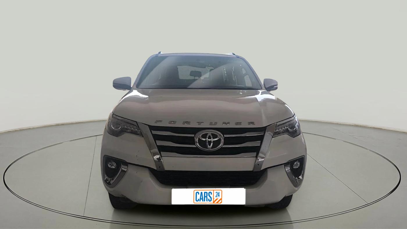 2017 Toyota Fortuner 2.8 4X2 MT, Diesel, Manual, 82,376 km, exterior