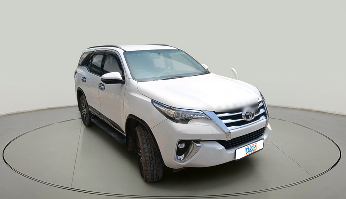 2017 Toyota Fortuner 2.8 4X2 MT, Diesel, Manual, 82,376 km, exterior
