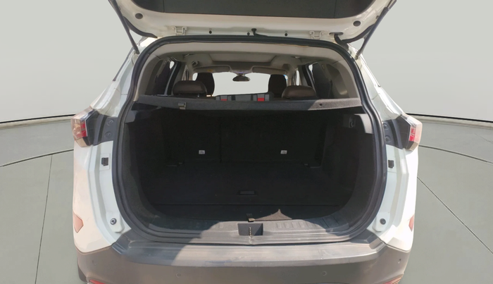 2020 Tata Harrier XZA PLUS 2.0L, Diesel, Automatic, 64,645 km, exterior