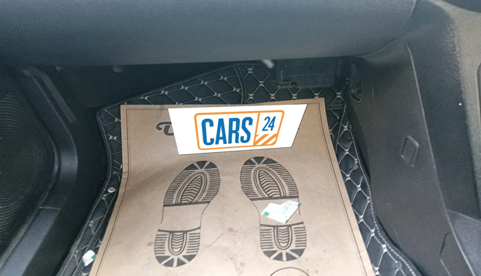 2019 Tata TIAGO NRG PETROL, Petrol, Manual, 42,255 km, interior