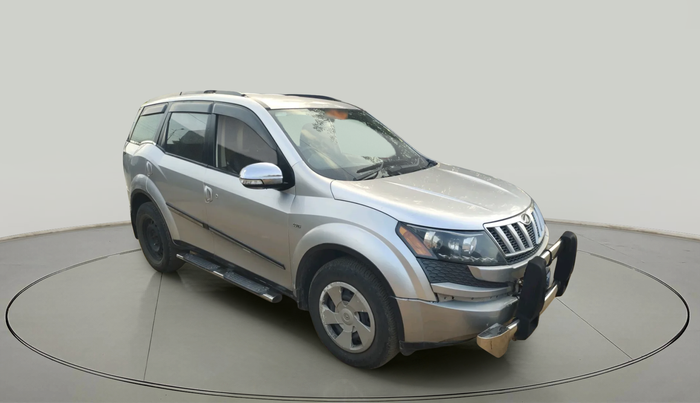 2013 Mahindra XUV500 W6, Diesel, Manual, 1,11,097 km, exterior