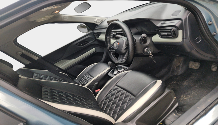 2024 Tata PUNCH ADVENTURE AMT, Petrol, Automatic, 4,091 km, interior