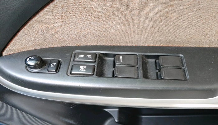 2016 Maruti Baleno ALPHA PETROL 1.2, Petrol, Manual, 46,897 km, interior