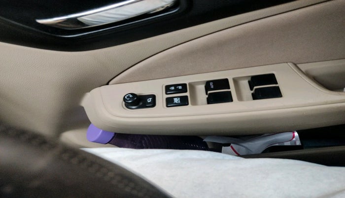 2022 Maruti Dzire VXI, Petrol, Manual, 43,542 km, interior