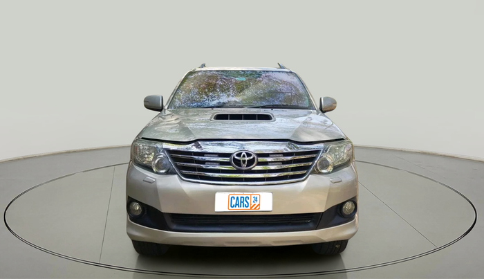 2012 Toyota Fortuner 3.0 4X2 MT, Diesel, Manual, 9,99,999 km, exterior