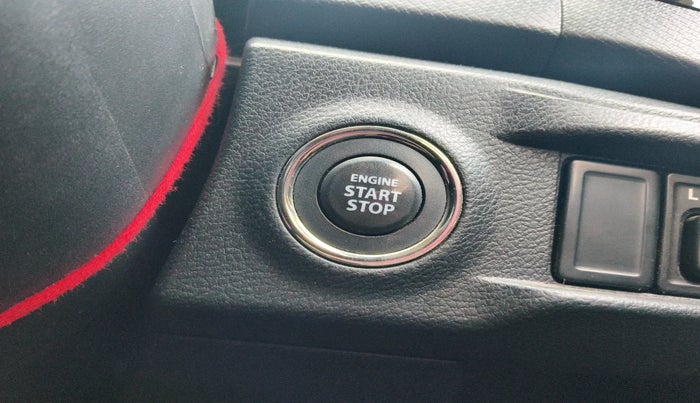 2020 Maruti Vitara Brezza ZXI PLUS DUAL TONE, Petrol, Manual, 1,22,641 km, interior