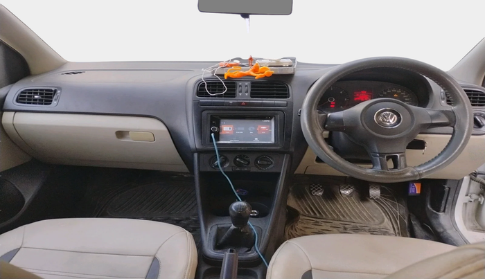 2012 Volkswagen Polo COMFORTLINE 1.2L, Diesel, Manual, 91,072 km, interior