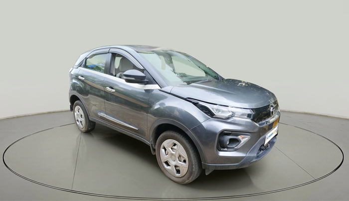 2023 Tata NEXON XE PETROL, Petrol, Manual, 28,016 km, exterior