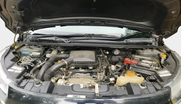 2023 Tata NEXON XE PETROL, Petrol, Manual, 28,016 km, exterior