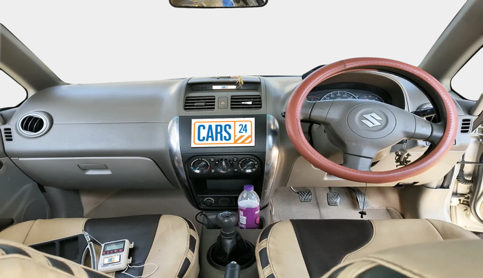 2010 Maruti SX4 VXI, Petrol, Manual, 1,55,007 km, interior