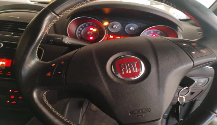 2015 Fiat Punto EVO EMOTION 1.3 MULTIJET, Diesel, Manual, 54,676 km, interior