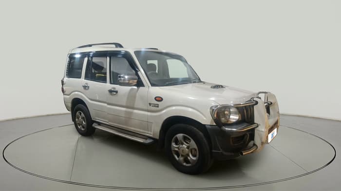 2014 Mahindra Scorpio LX, Diesel, Manual, 12,682 km, exterior