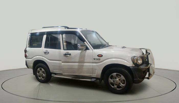 2014 Mahindra Scorpio LX, Diesel, Manual, 12,682 km, exterior