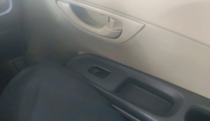 2012 Honda Brio EX MT, Petrol, Manual, 2,20,313 km, interior