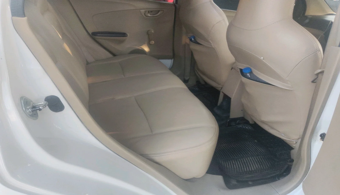 2012 Honda Brio EX MT, Petrol, Manual, 2,20,313 km, interior