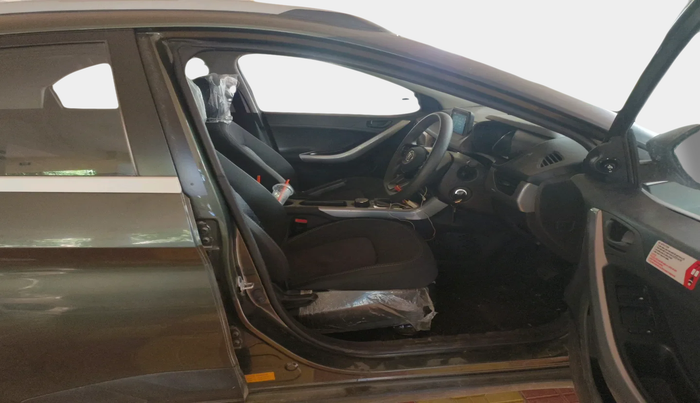 2023 Tata NEXON XMA PLUS SUNROOF PETROL, Petrol, Automatic, 10,192 km, interior