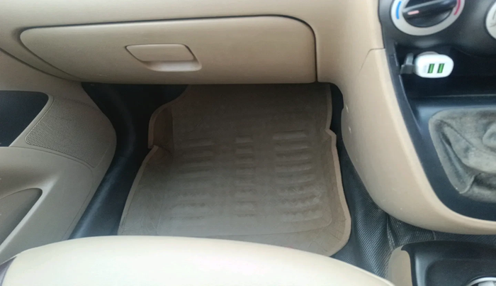 2010 Hyundai i10 SPORTZ 1.2, Petrol, Manual, 94,406 km, interior