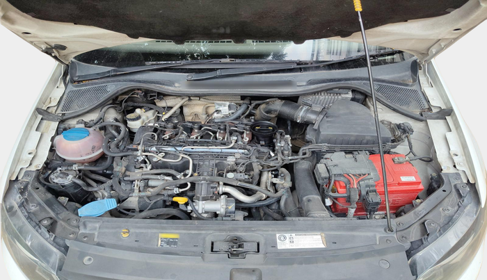 2015 Volkswagen Vento HIGHLINE 1.5 AT, Diesel, Automatic, 1,32,141 km, exterior