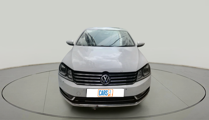 2012 Volkswagen Passat HIGHLINE DSG, Diesel, Automatic, 1,21,319 km, exterior