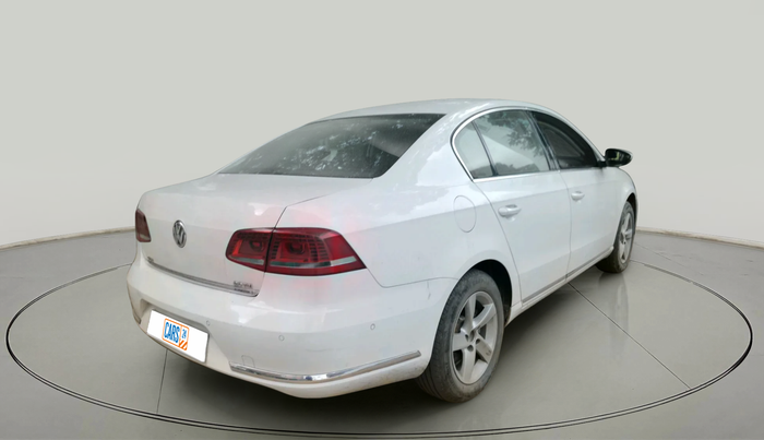 2012 Volkswagen Passat HIGHLINE DSG, Diesel, Automatic, 1,21,319 km, exterior