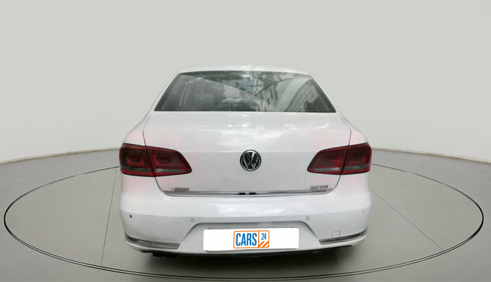 2012 Volkswagen Passat HIGHLINE DSG, Diesel, Automatic, 1,21,319 km, exterior