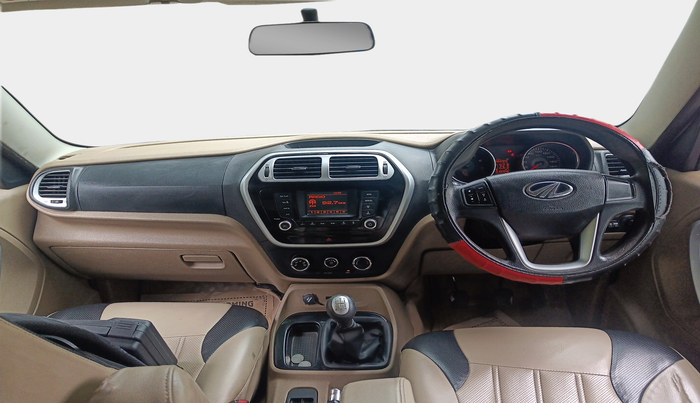 2016 Mahindra TUV300 T8, Diesel, Manual, 1,50,048 km, interior