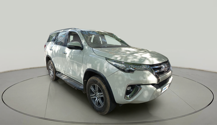 2018 Toyota Fortuner 2.8 4X2 MT, Diesel, Manual, 90,739 km, exterior