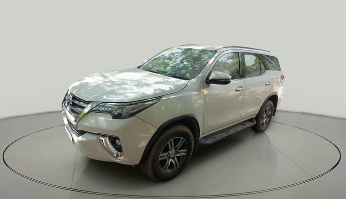 2018 Toyota Fortuner 2.8 4X2 MT, Diesel, Manual, 90,739 km, exterior