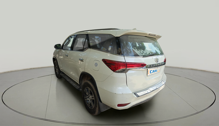 2018 Toyota Fortuner 2.8 4X2 MT, Diesel, Manual, 90,739 km, exterior