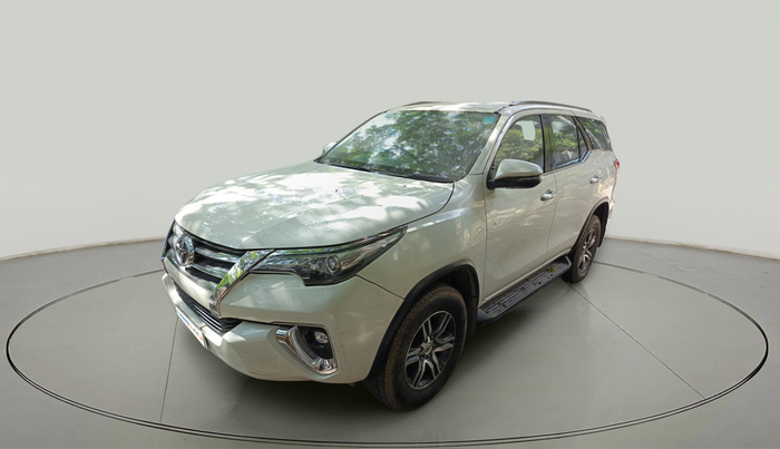 2018 Toyota Fortuner 2.8 4X2 MT, Diesel, Manual, 90,739 km, exterior