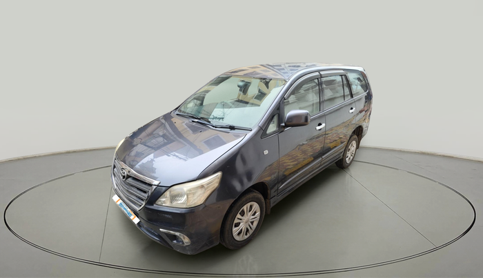 2015 Toyota Innova 2.5 GX 7 STR, Diesel, Manual, 1,33,535 km, exterior