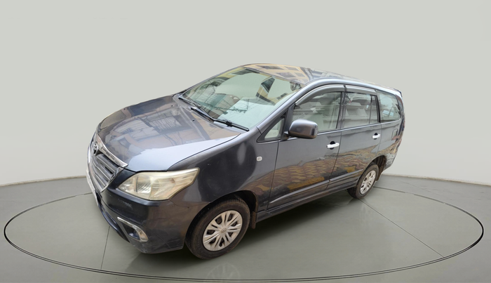 2015 Toyota Innova 2.5 GX 7 STR, Diesel, Manual, 1,33,535 km, exterior