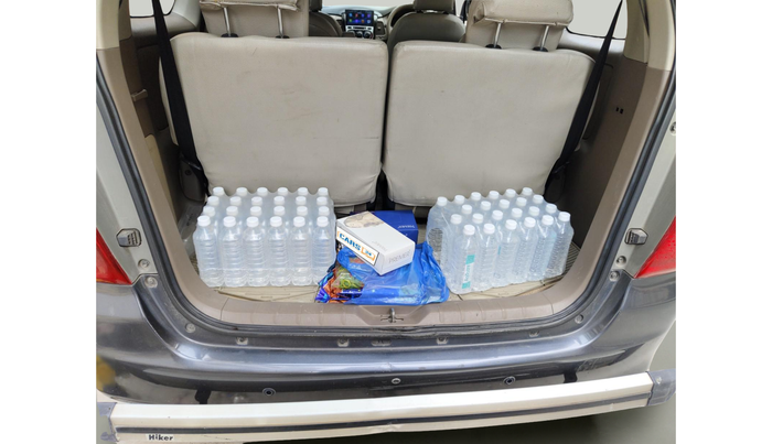 2015 Toyota Innova 2.5 GX 7 STR, Diesel, Manual, 1,33,535 km, exterior