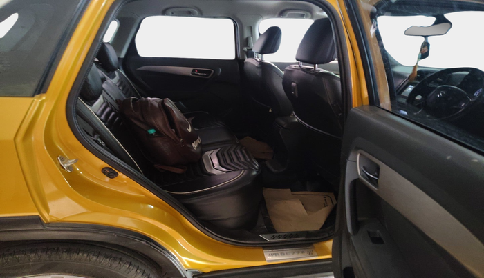 2017 Maruti Vitara Brezza ZDI PLUS DUAL TONE, Diesel, Manual, 1,44,574 km, interior