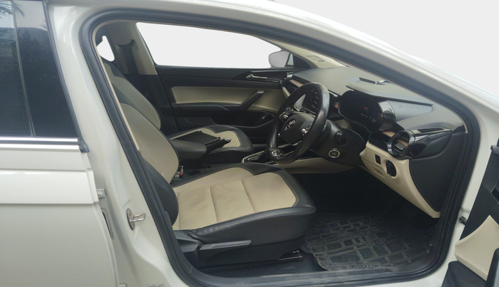 2022 Skoda SLAVIA STYLE 1.5L TSI DSG, Petrol, Automatic, 59,872 km, interior
