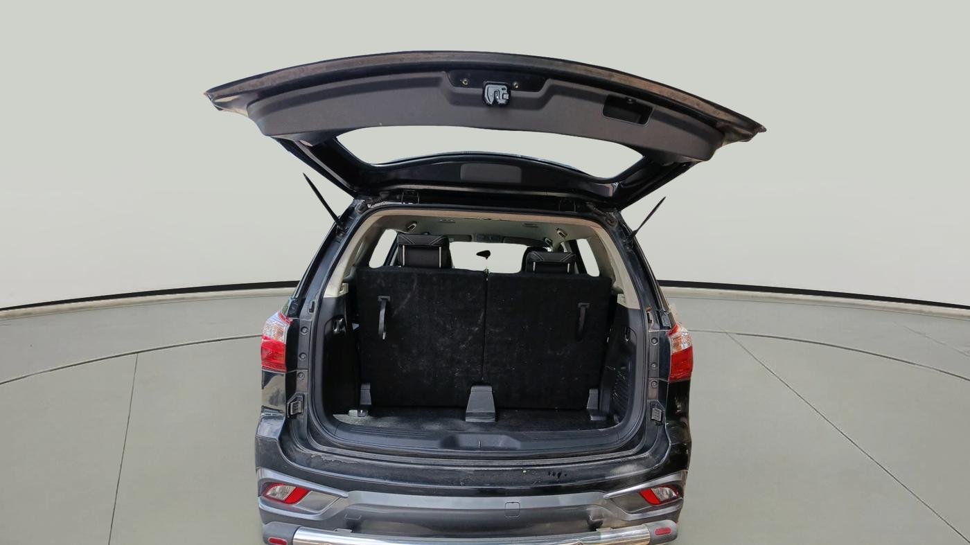2018 ISUZU MU-X 4x2 AT, Diesel, Automatic, 1,74,426 km, exterior