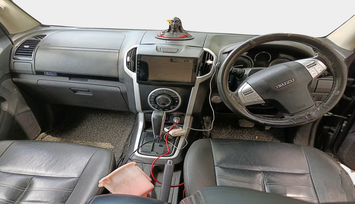 2018 ISUZU MU-X 4x2 AT, Diesel, Automatic, 1,74,426 km, interior