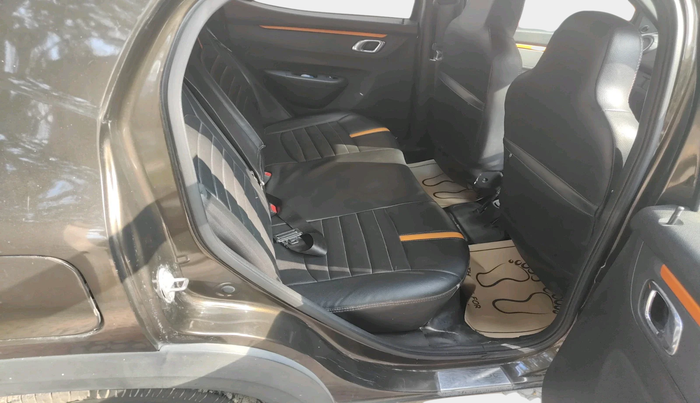 2020 Renault Kwid CLIMBER 1.0 (O), Petrol, Manual, 57,269 km, interior